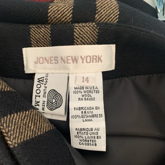Jones NY NWT women’s black & gold plaid wool long skirt size 14 - Picture 3 of 7
